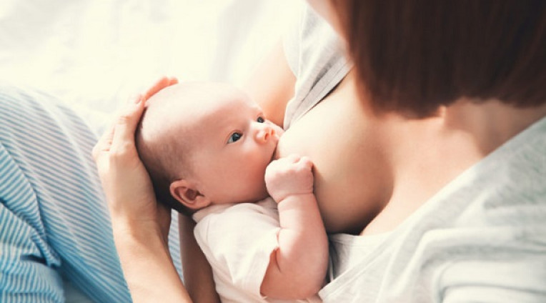 Nằm Mơ Thấy Cho Con Bú Có Ý Nghĩa Gì? Đánh Con Gì?