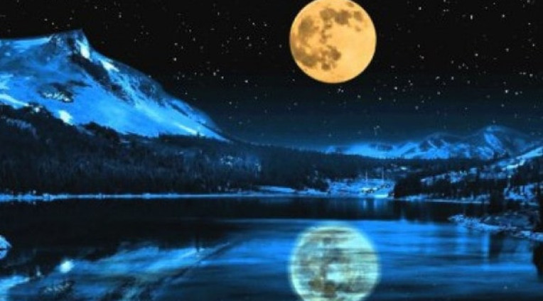 Mơ thấy mặt trăng đánh con gì? Điềm báo lành hay dữ?
